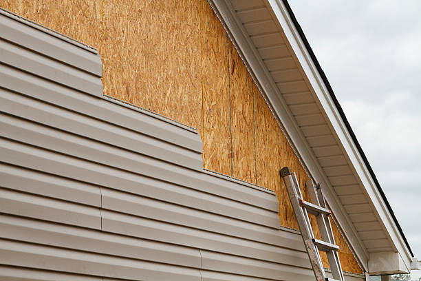 24/7 Emergency Storm Damage Siding Repair experts in Far Hills, NJ